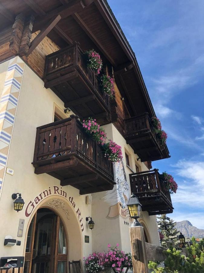 Hotel Garni Rin Da Rin Livigno Exterior foto